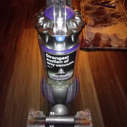 Dyson Animal 2 Vacuum Cleaner 