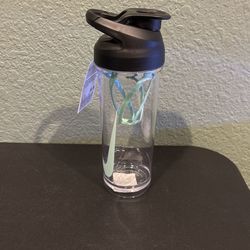 Nike Hyper charge Shaker Bottle 25 Ounce Black Teal 