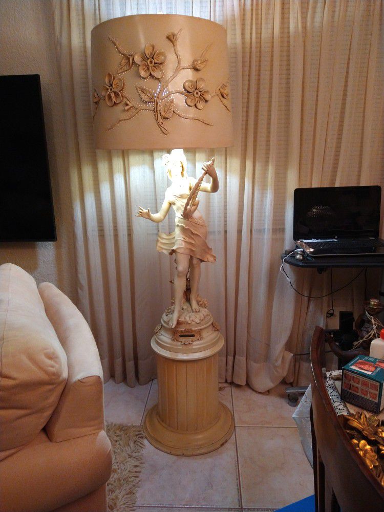 Vintage French Lamp