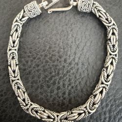 Vintage Signed BA 925 Indonesia Sterling Silver Bali Links 7.2” Bracelet 24.63 grams  In great condition