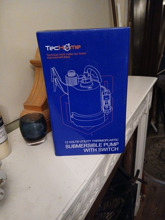 12 Volt Utility Thermoplastic Submersible Pump With Switch