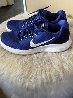 Nike sneakers, size 9
