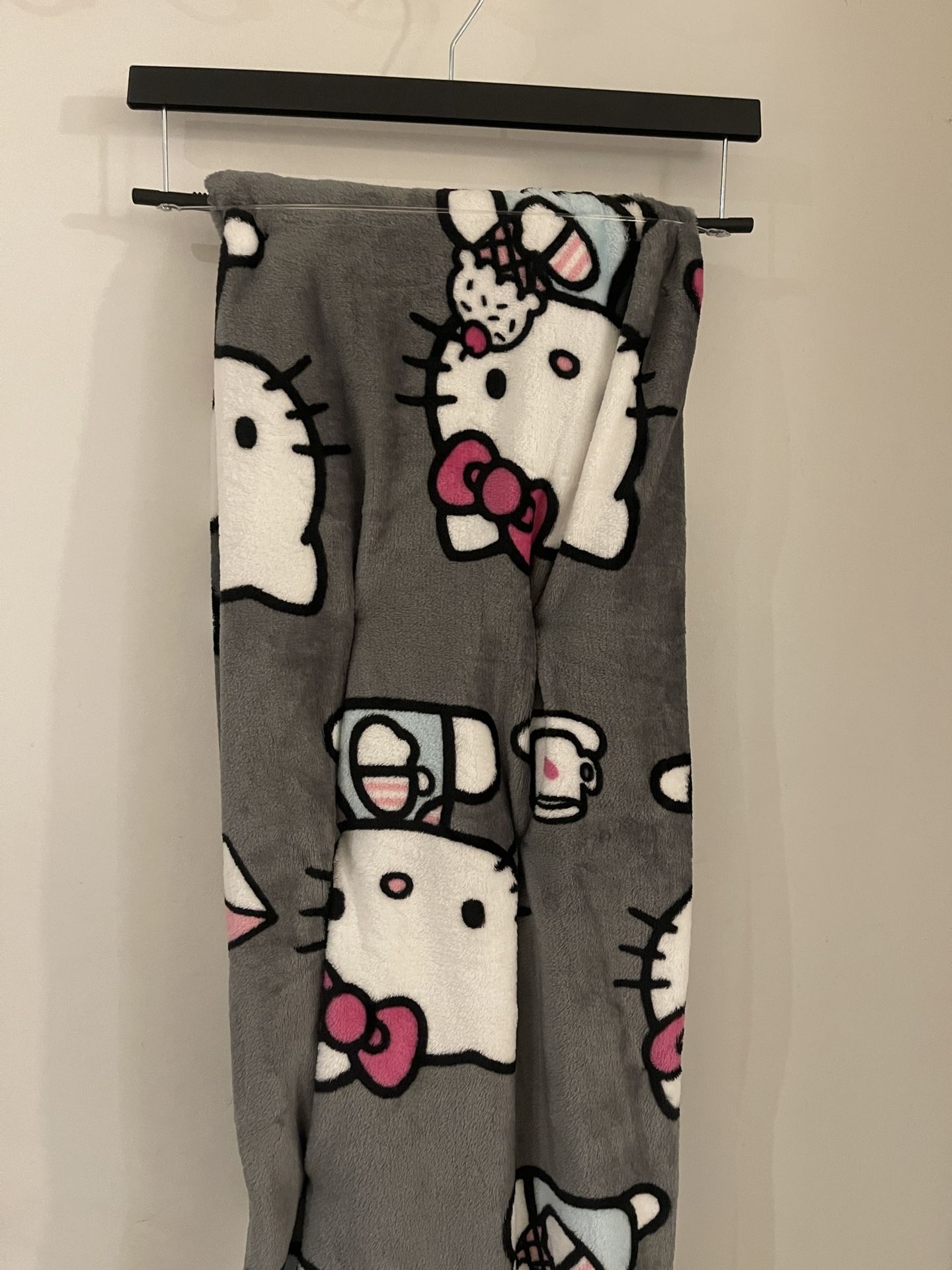 Hello Kitty Blanket 