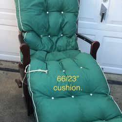 Rocking chair with foot rest 