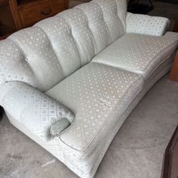 Sofa / Couch