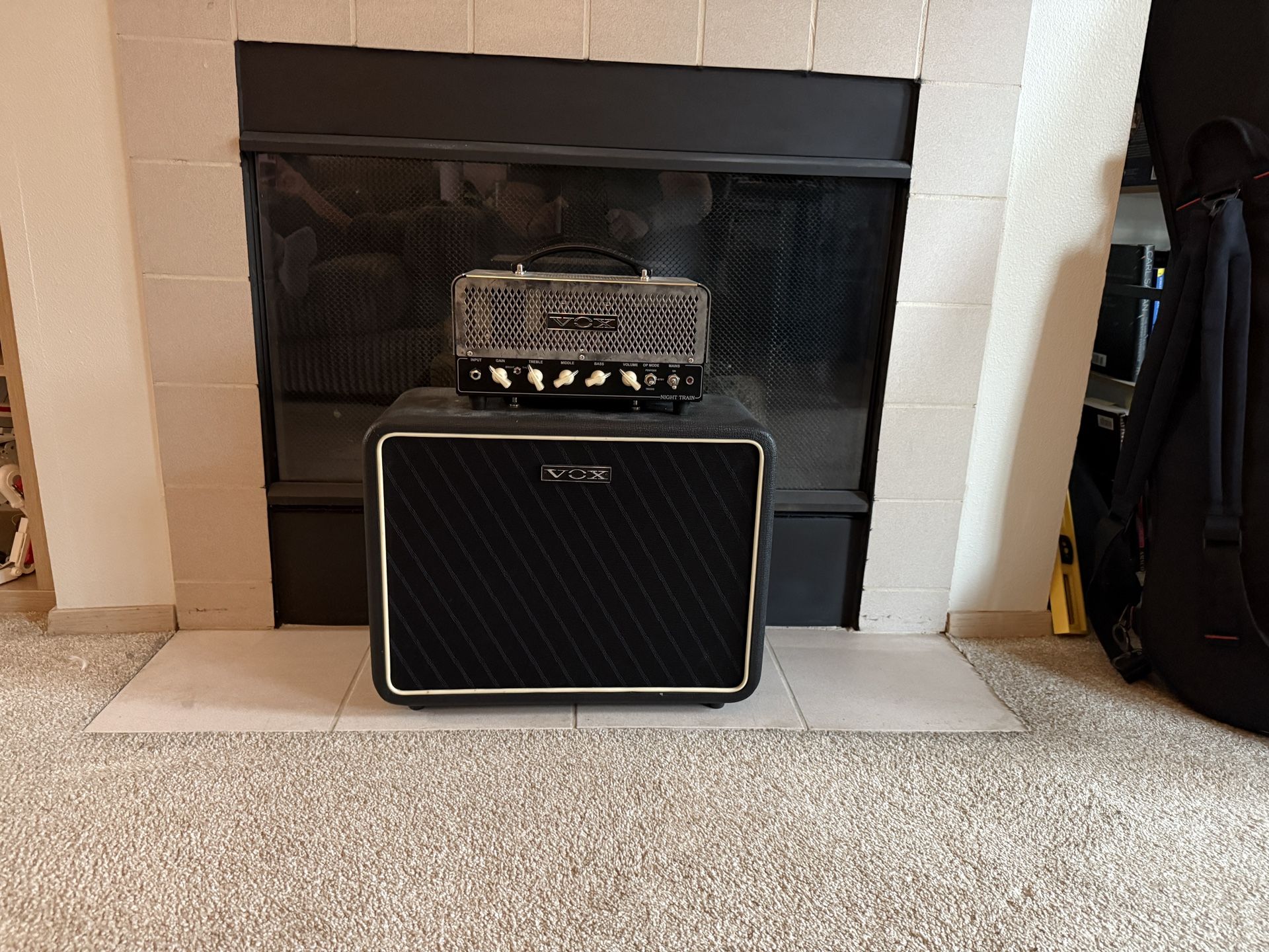 Vox Night Train Head And Cab