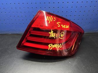 2011 2012 2013 BMW F10 5 Series Taillight Passenger Side 