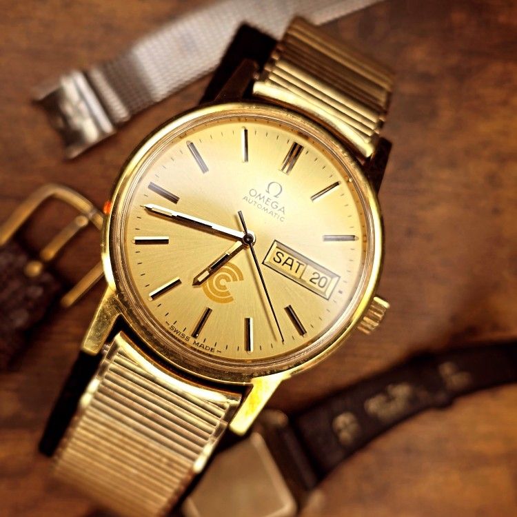 Vintage OMEGA Automatic WATCH