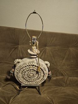 Western Lamp
