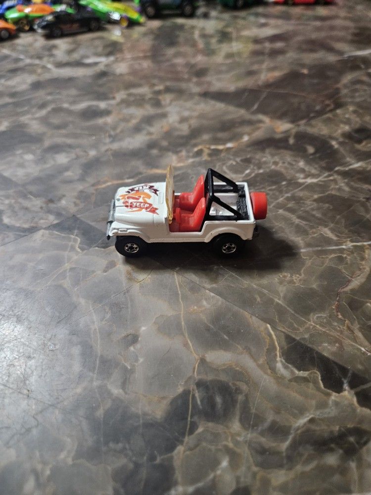 Vintage Hot Wheels 1986 cj-7 Jeep