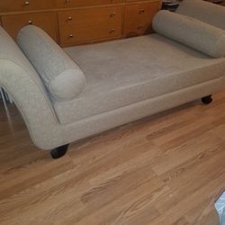Chaise Lounge 