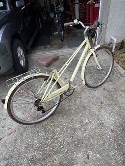 28in. Schwinn Bike