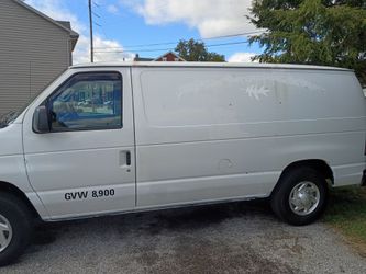 2011 Ford E-250