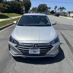 2020 Hyundai Elantra