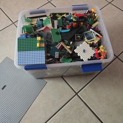 LEGOS