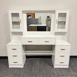 Big Size Make Up Vanity With 💡 And Charge Station 