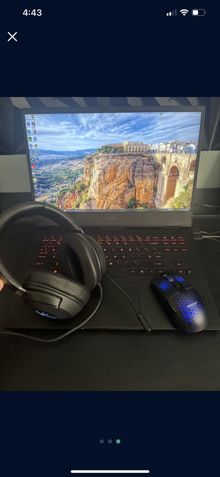 High End gaming Laptop With Razor Headset And Mouse