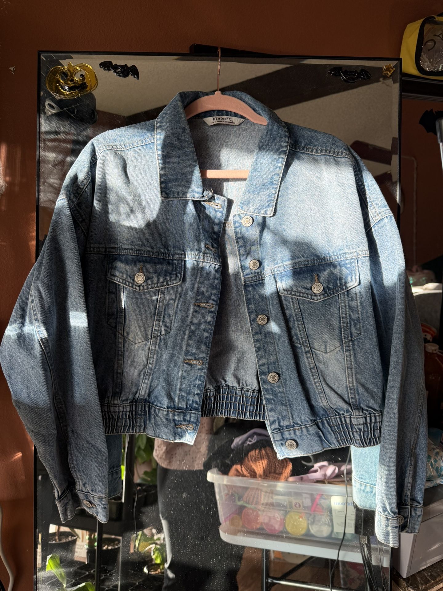 Jean Jacket Size Large $10