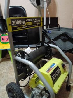 Car wash equipment start your own business$250 for everything.
