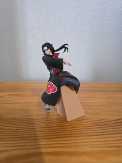 Itachi Figure