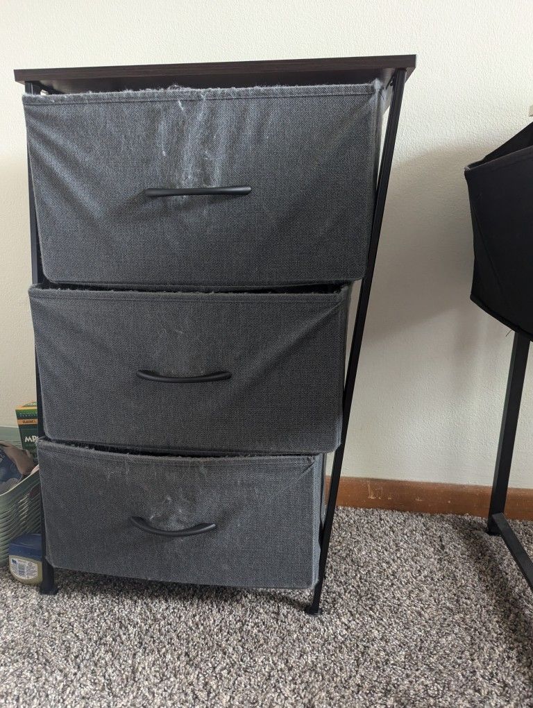 Dresser Fabric