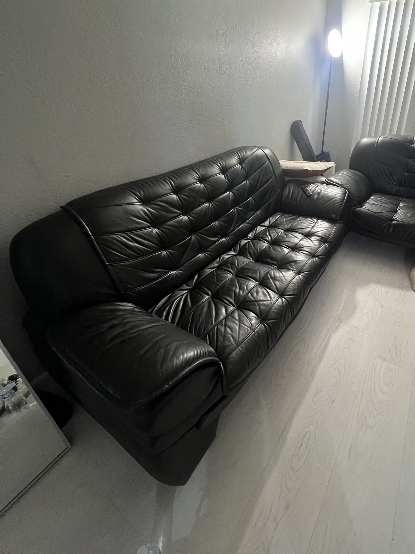 Leather Sofa 