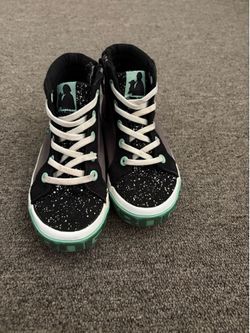 High-Top Vans Star Wars Grogu Size 12