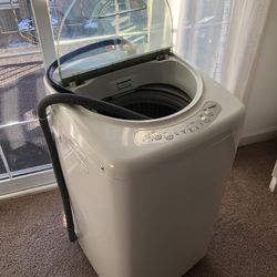 Haier Compact Washer 