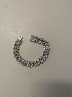 Moissanite bracelet