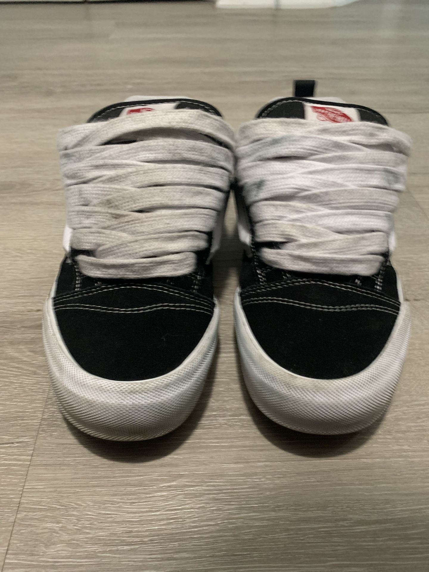 Vans Knu Skool