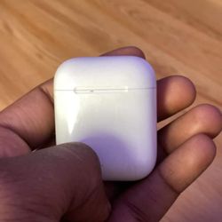 Airpod 1st Generation (CASE ONLY)