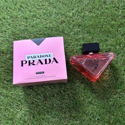 Prada Paradoxe Intense 