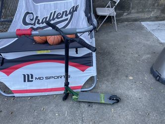 Prodigy Scooter Like New 