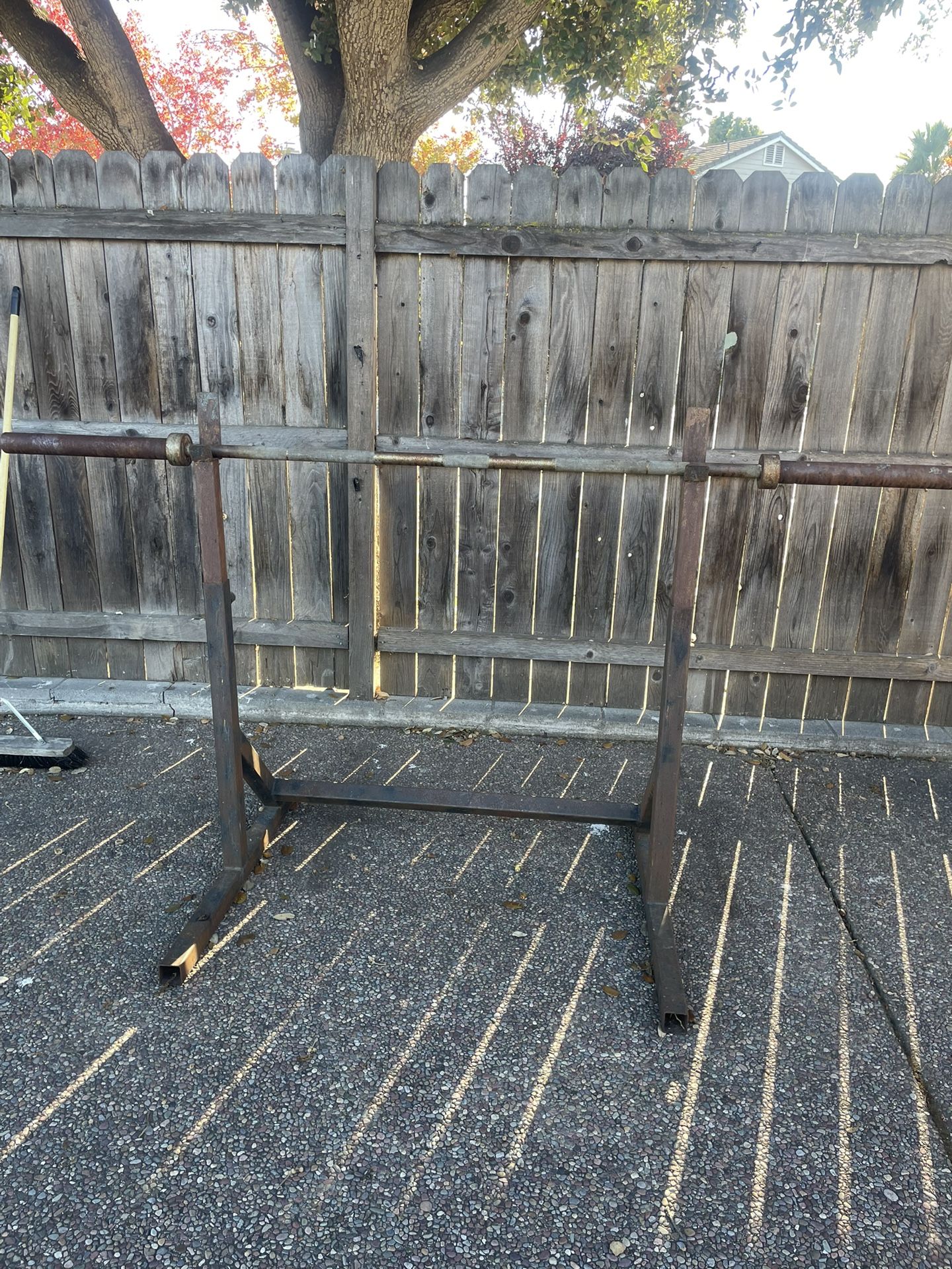 Bench Press Bar N Weights
