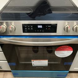Glass Top stove - Brand New In Box 