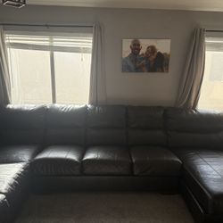 Brown sectional Couch