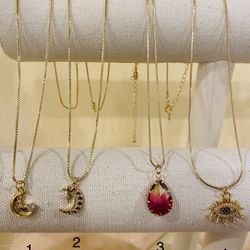 14k Gold Plated Chain Necklace! 