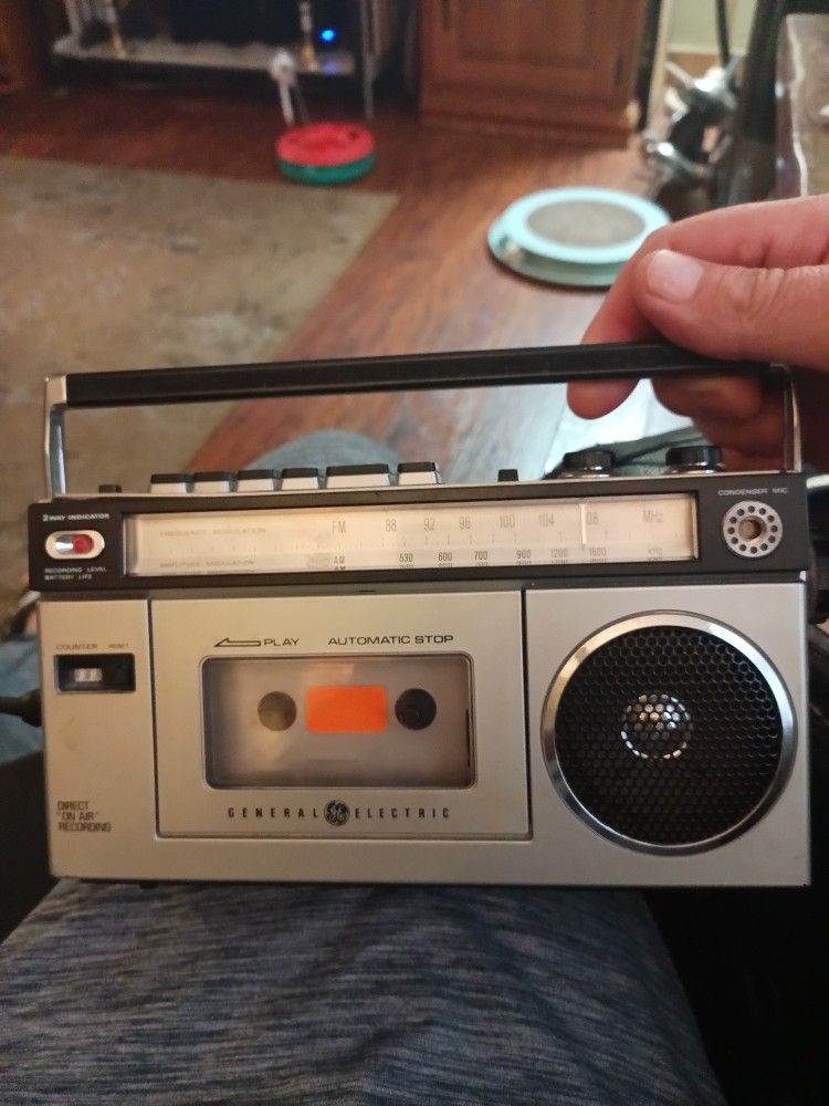 Vintage GE Radio/Cassette Player W/ Corded Remote