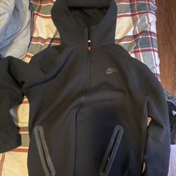 Nike Sportswear Tech Fleece Windrunner Men’s Full-Zip Hoodie (Medium Tall)