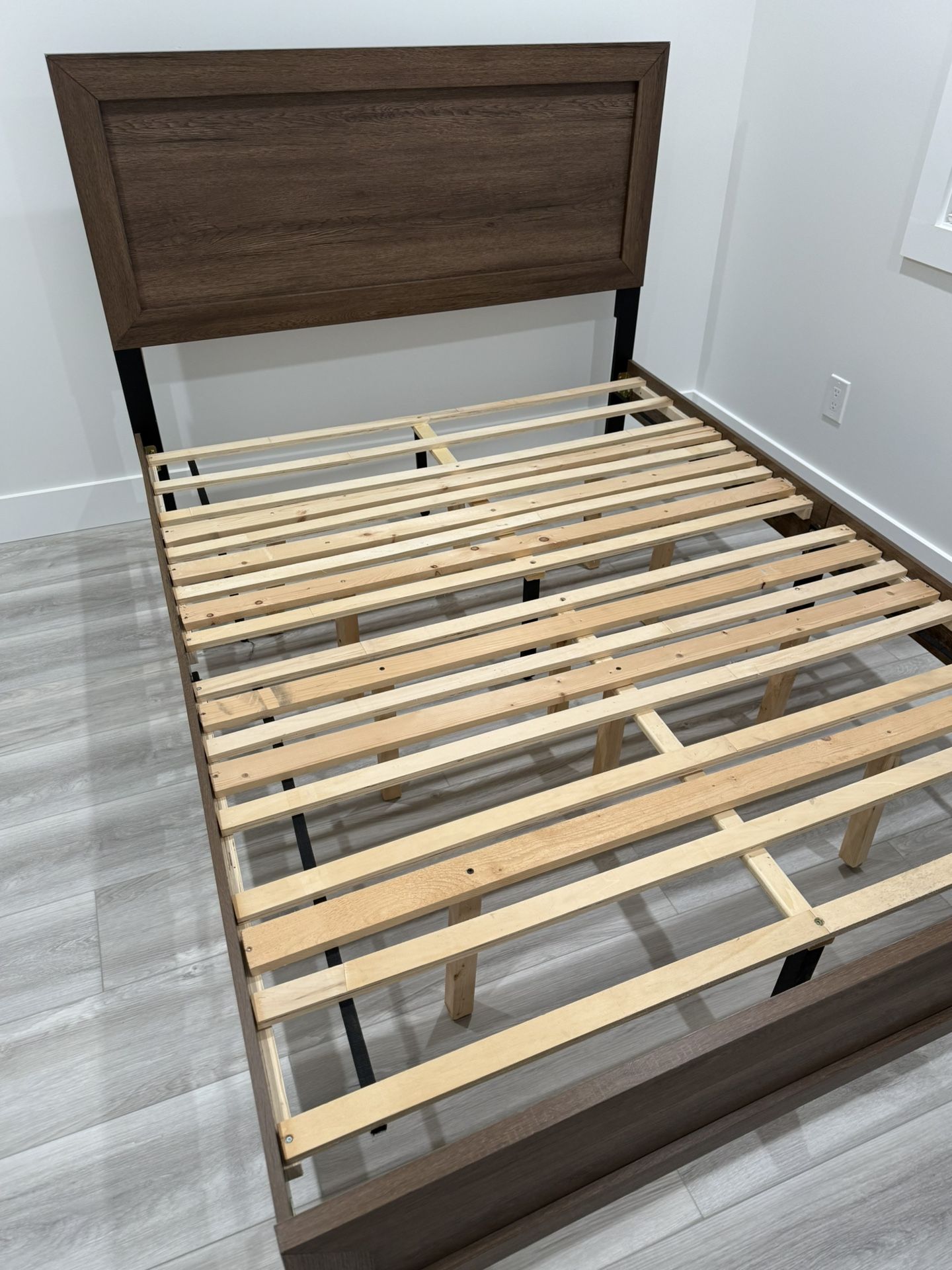 Bed Frame Queen Size Wood