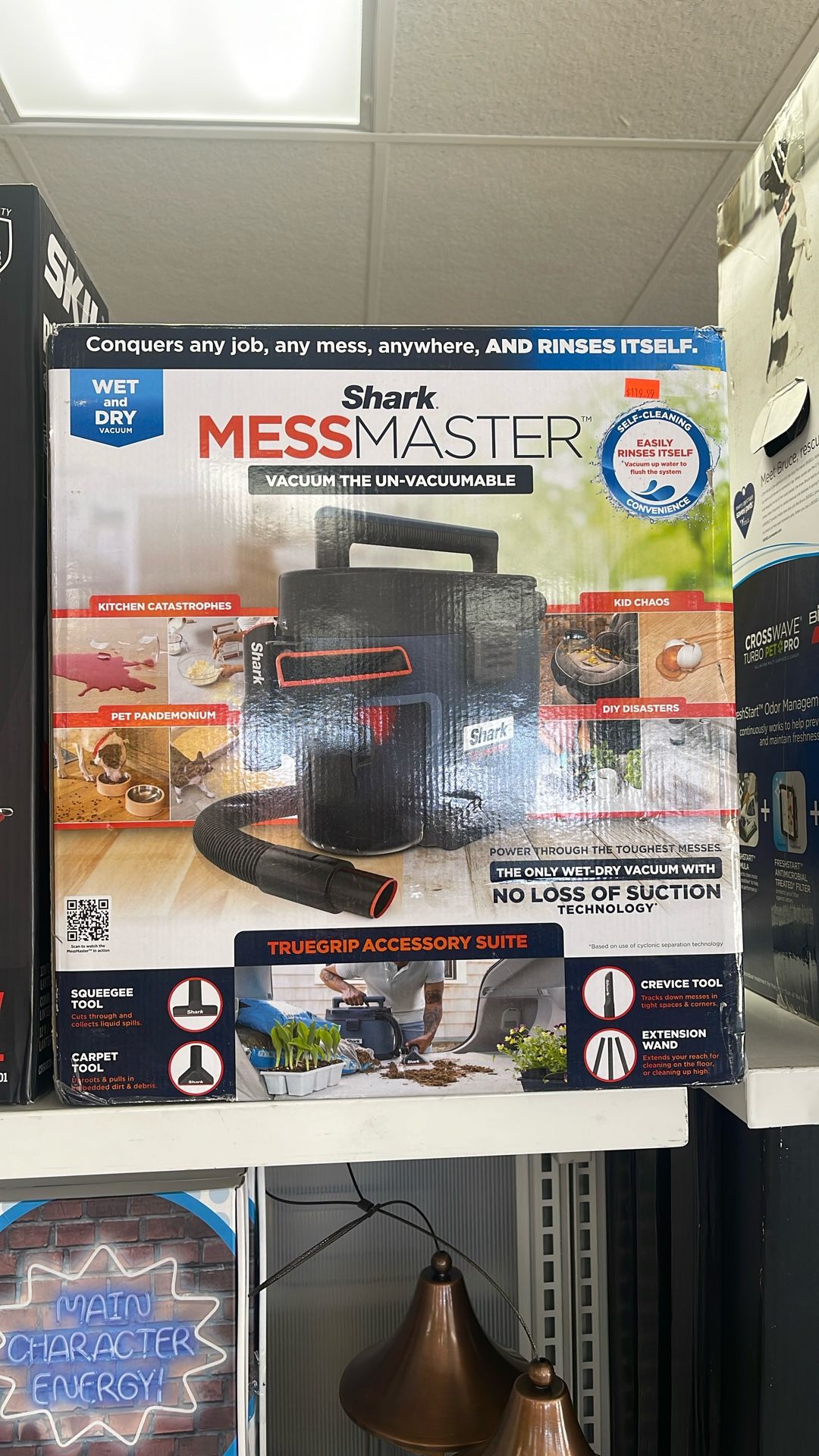 Shark mess master vacuum