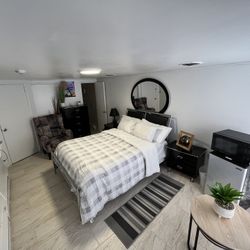 Bedroom Set 