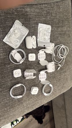 Chargers earbuds and 3 AirPods