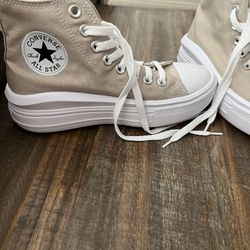 Converse Beige