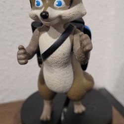 2008 Over The Hedge RJ McDonalds toy + discs