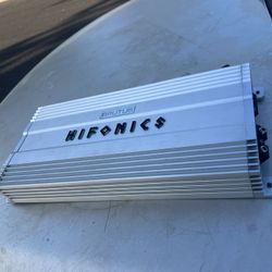 Amplificador hifonics 4000 watts para bajos jalando bien prácticamente nuevo 280$ o mejor oferta