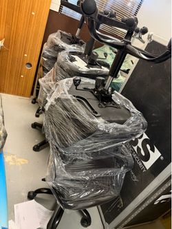 Office Chairs 9/10 Black