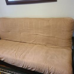 Futon 