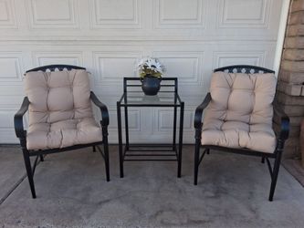 Hampton Bay Patio Set With NEW Cushions
