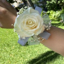 Boutonniere And Corsage 